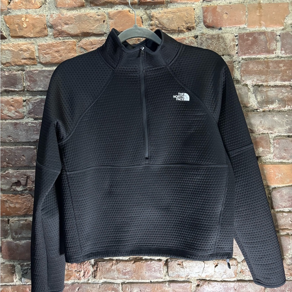 Women’s North Face Black Textured Jacket